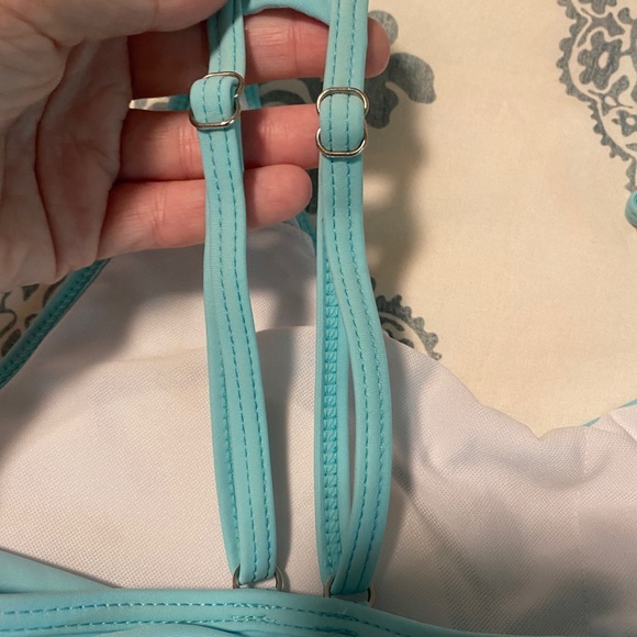 High Waisted & Flounce Bikini Set - Picture 10 of 11